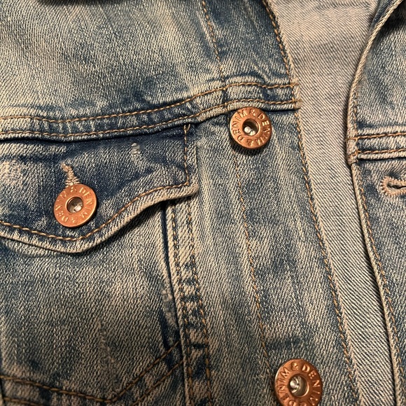 H & M Jeans Jacket - Picture 4 of 6